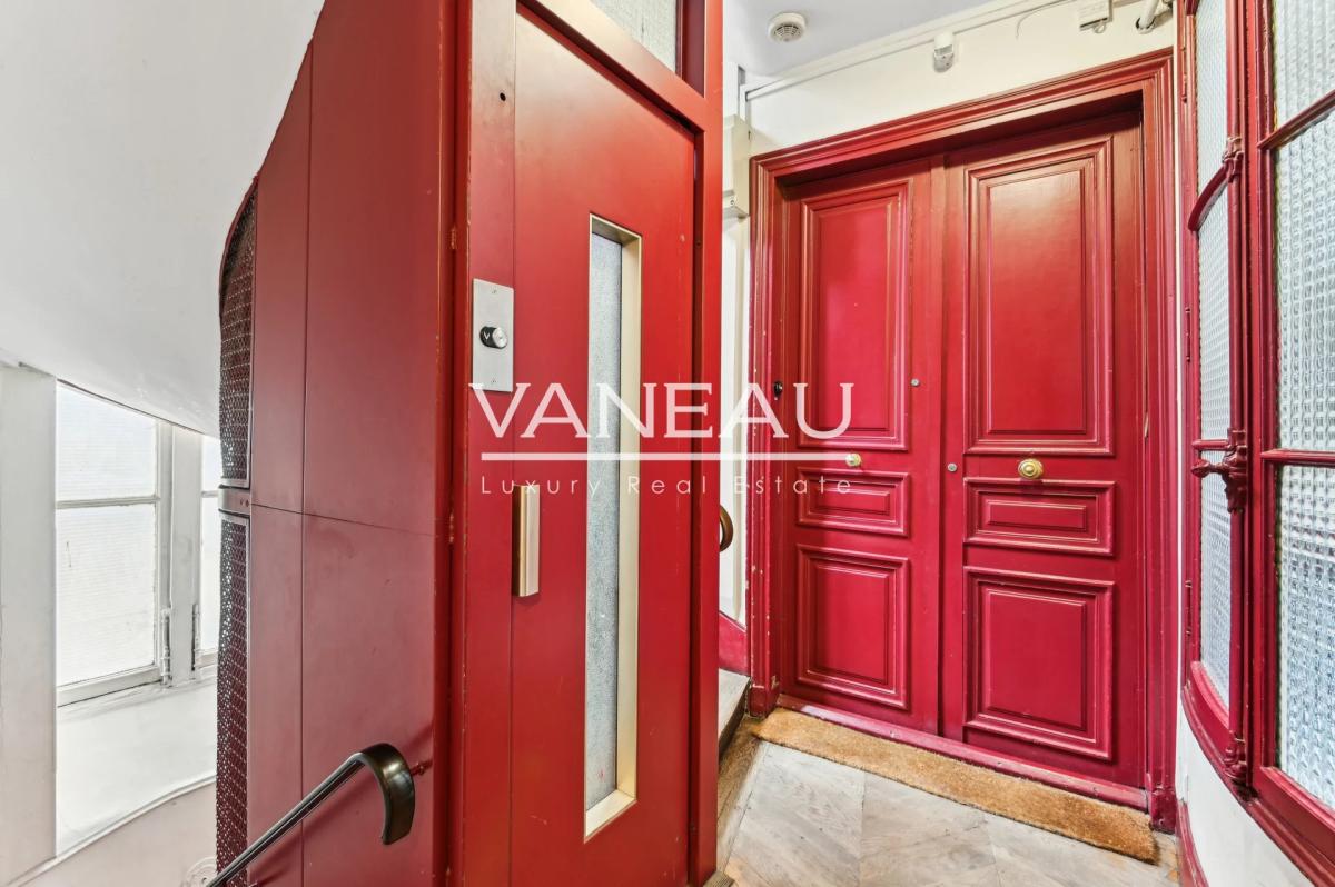 Paris Xe - Magenta / Saint-Quentin - charmant trois pièces pour 
