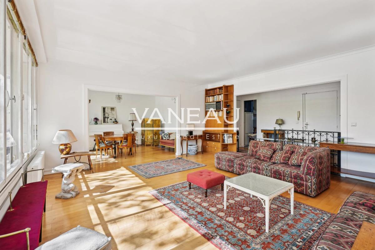 Paris XVIème -  Auteuil Nord - Familial avec vue  dégagée