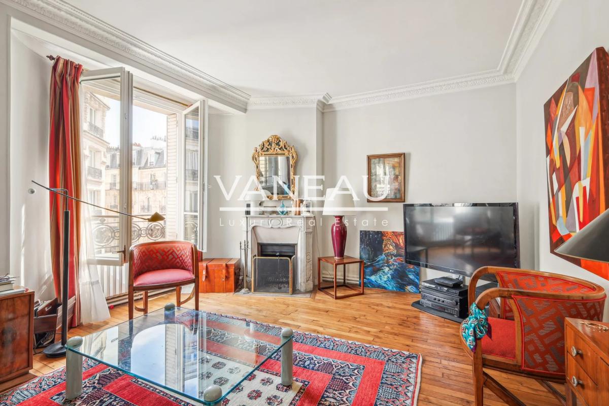 Paris XVe Saint Lambert - Bel appartement de réception en étage 