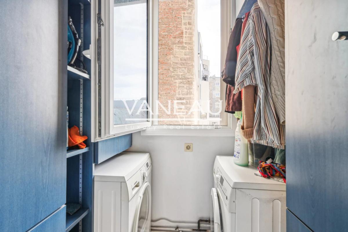 Paris XVe Saint Lambert - Bel appartement de réception en étage 