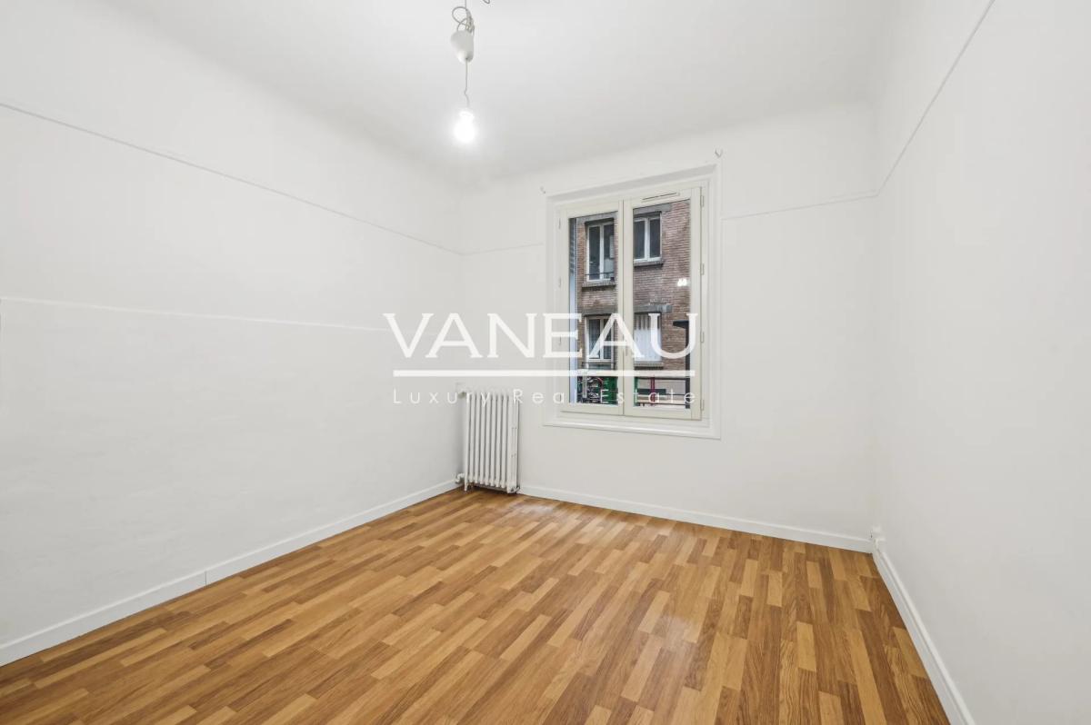 Paris XV - Boucicaut - Convention : Appartement trois pièces en 