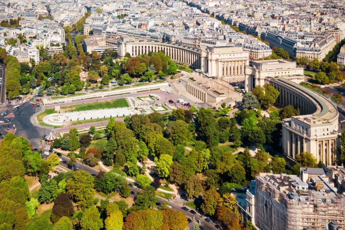 Paris XVIe - Trocadéro - Appartement familial avec un balcon et 