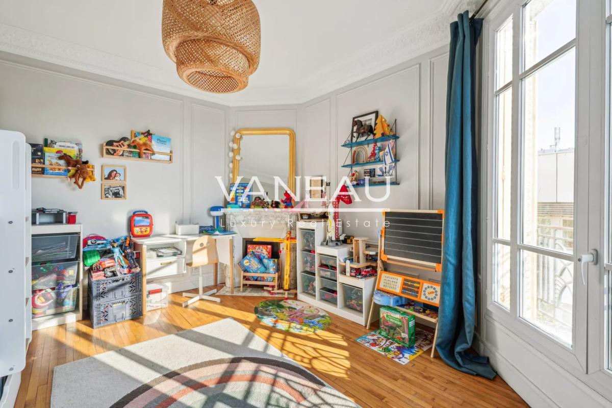 Asnières Centre - Appartement familial