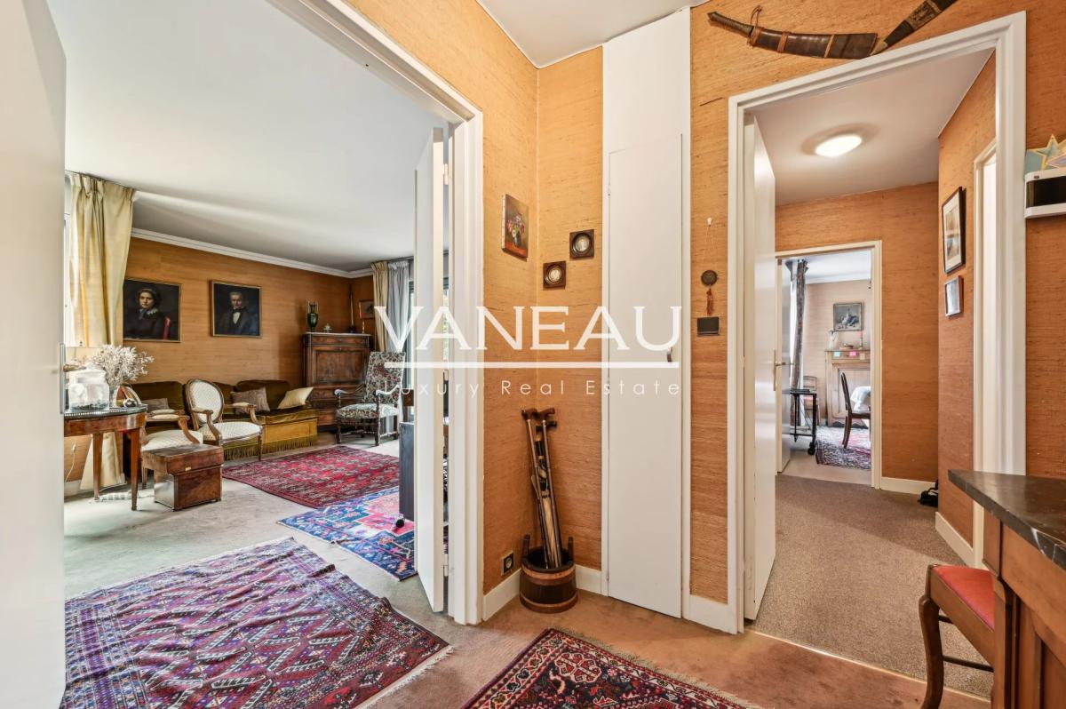 Appartement familial avec terrasse- Paris XVe