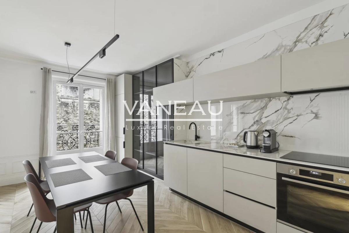 Paris XVIè Nord - Chaillot / Galliera - Location meublée