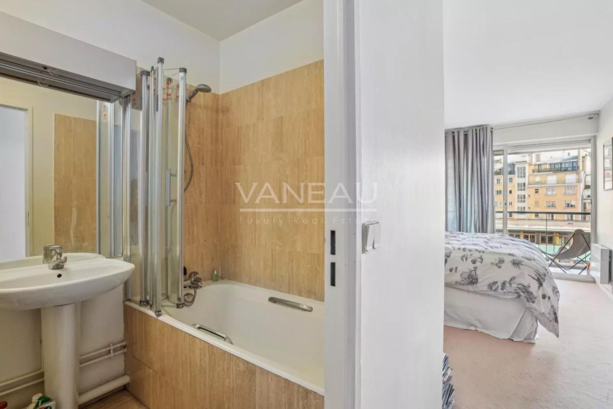 Paris XVIe - Trocadéro - Appartement familial vendu occupé