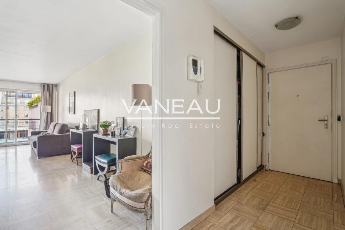 Paris XVIe - Trocadéro - Appartement familial vendu occupé