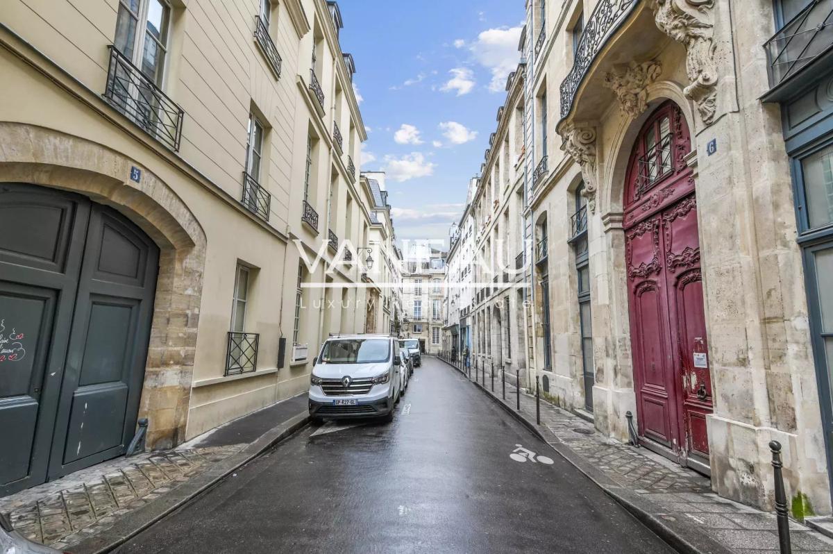 Paris IIIe - Le Marais - Charmant deux pièces.
