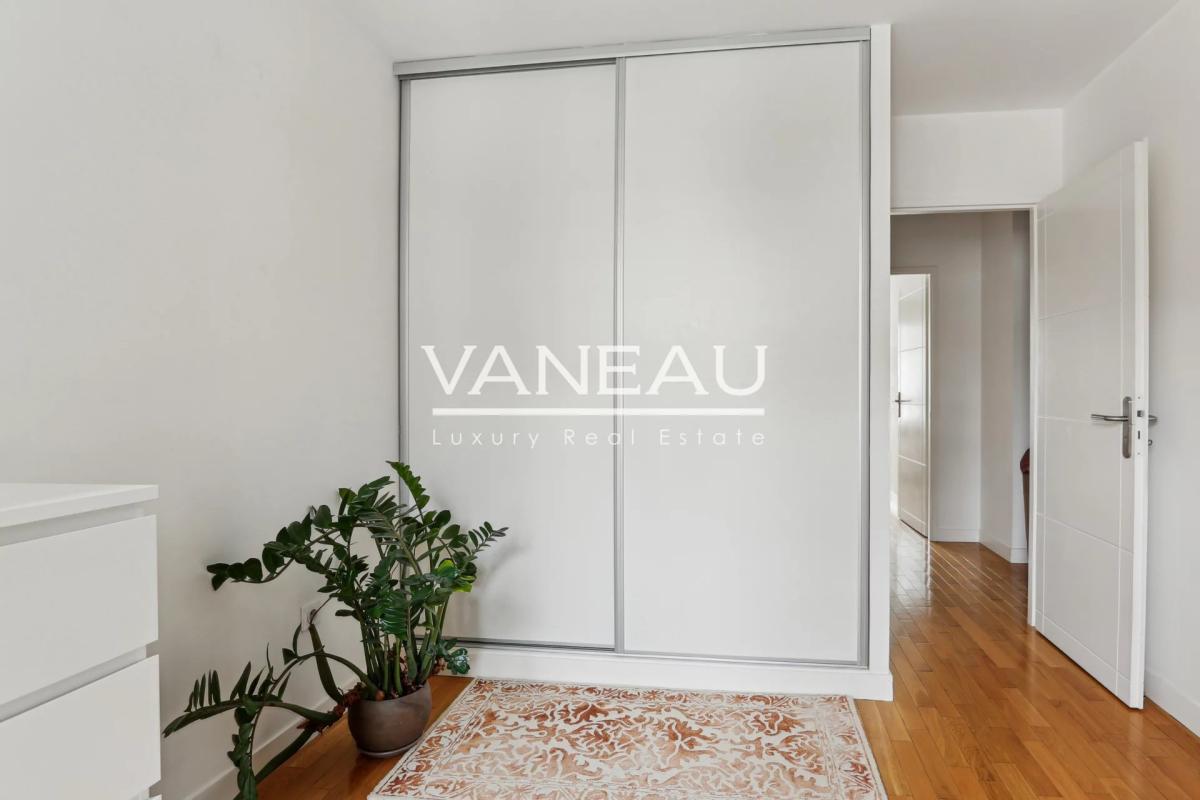 Appartement trois chambres avec terrasse