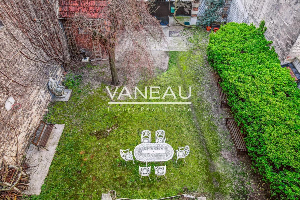 Maison de charme avec jardin - Cinq chambres