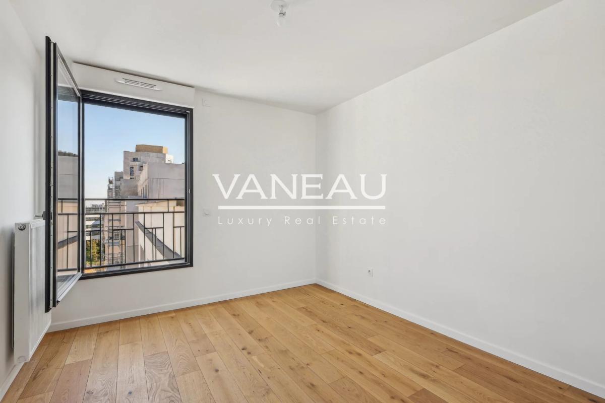 Appartement avec terrasses au dernier étage
