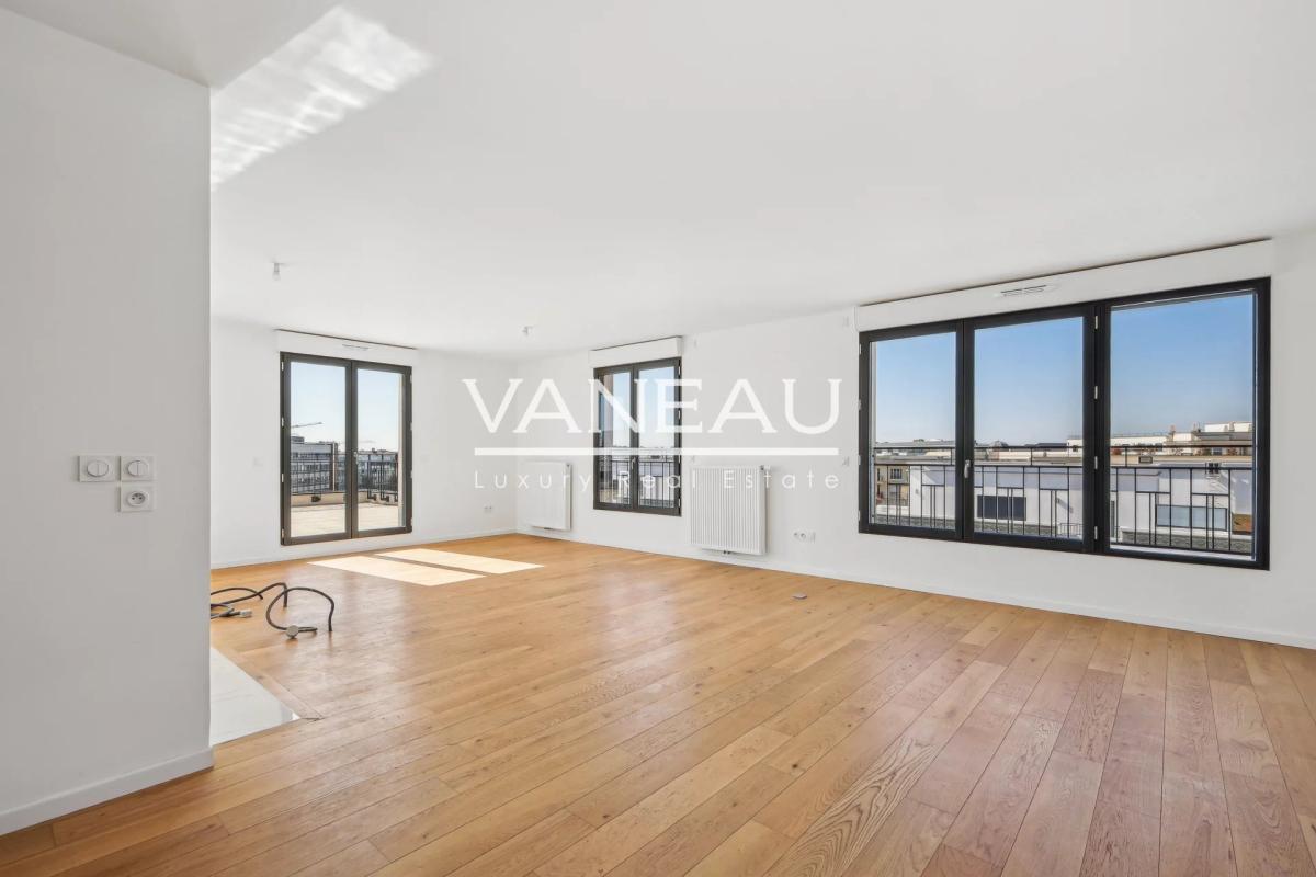 Appartement avec terrasses au dernier étage