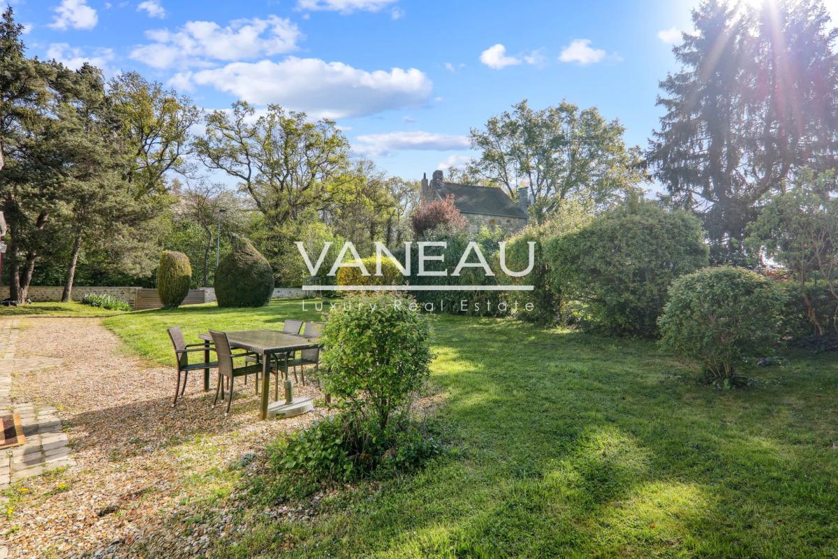 Maison familiale avec jardin
