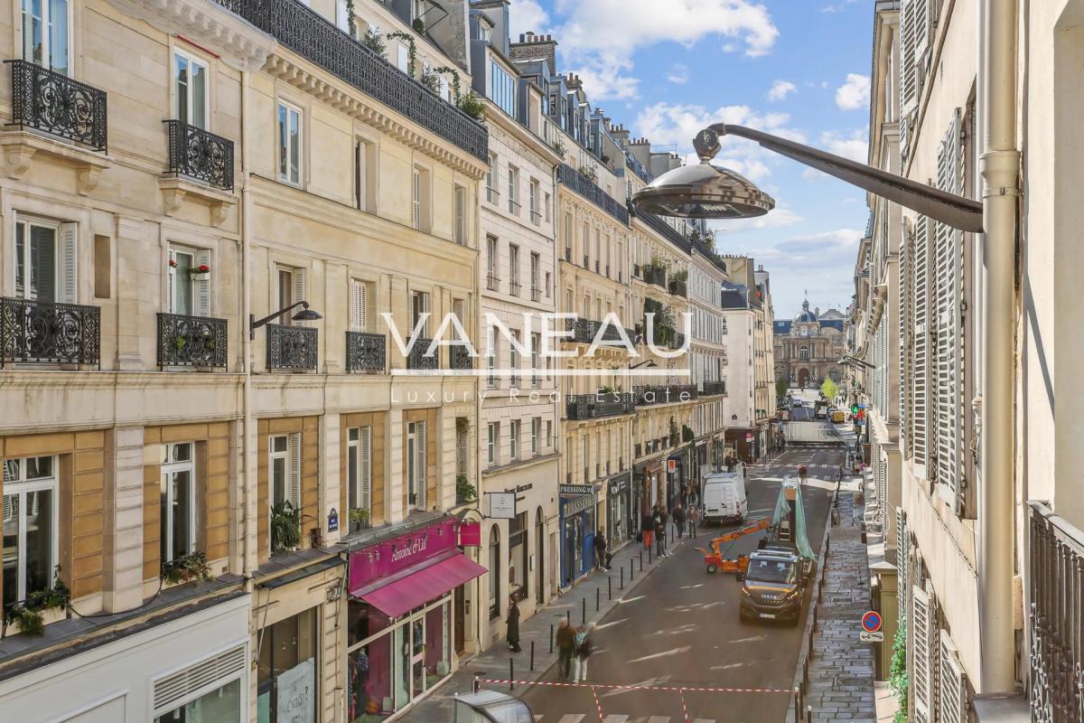 Boulevard Saint Germain / rue de Seine