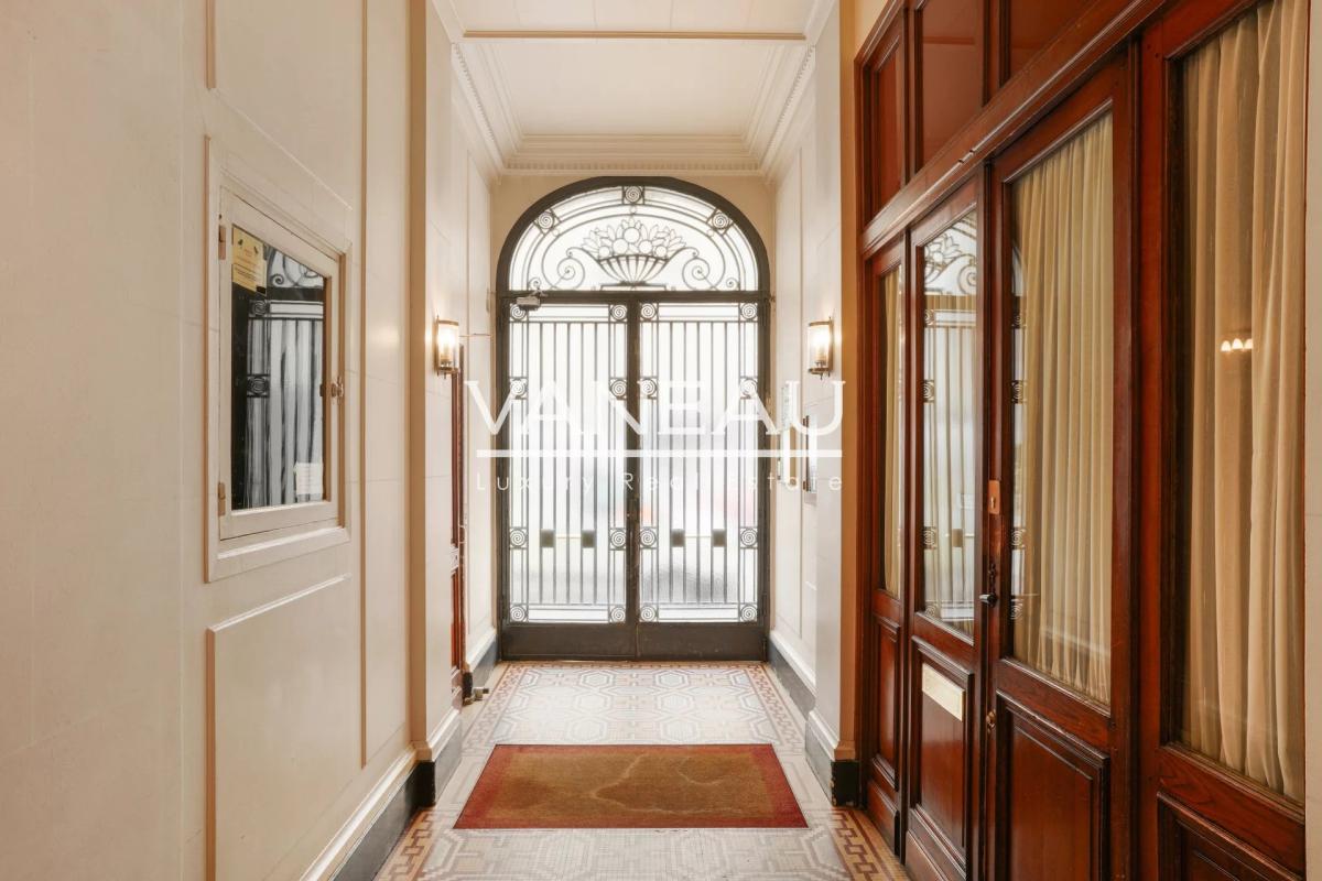 Paris XVIIe - Courcelles - Appartement familial