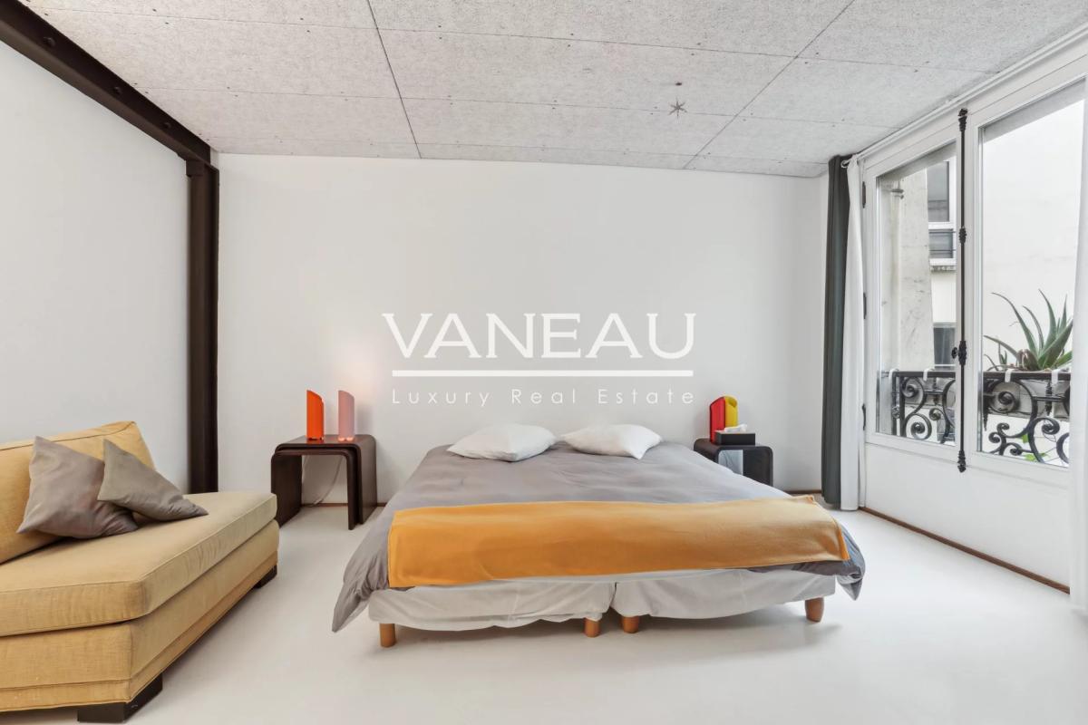 Paris Xe - Magnifique duplex avec balcon -