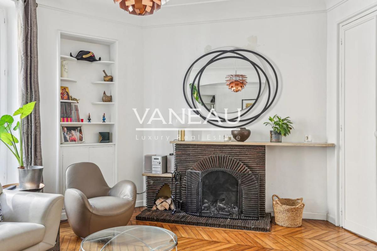 Paris Xème - Bel appartement familial de quatre pièces en parfai