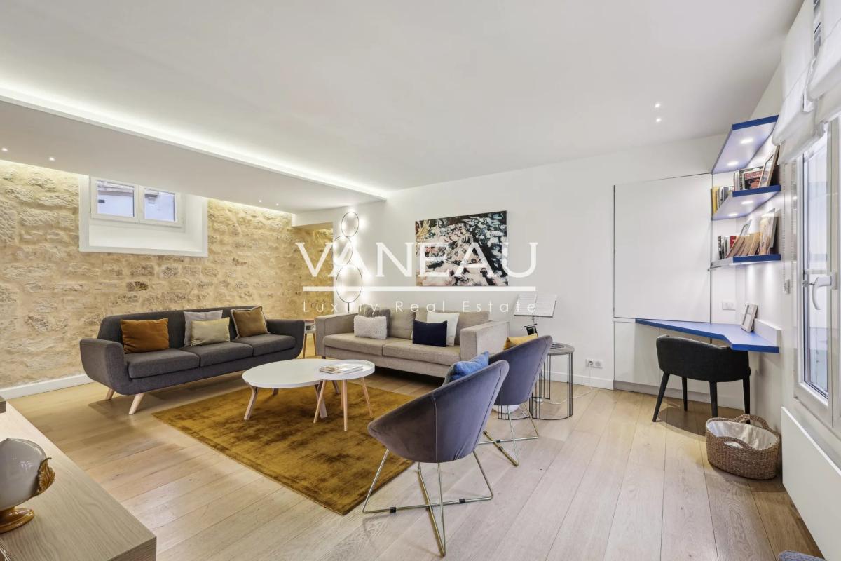 Paris VIe – Appartement quatre pièces entièrement rénové