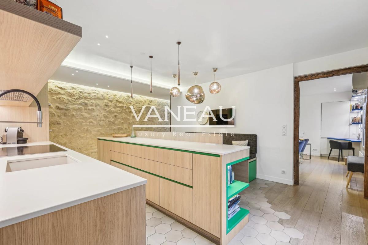 Paris VIe – Appartement quatre pièces entièrement rénové
