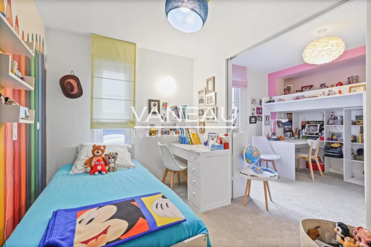 Paris VIe – Appartement quatre pièces entièrement rénové