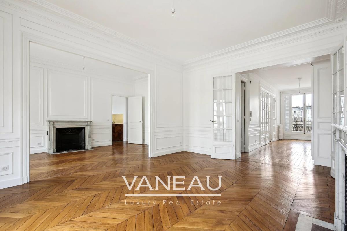 Élégant appartement de 200 m² à Paris 14ème