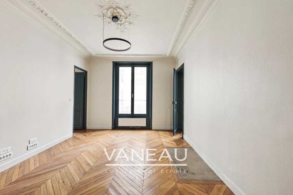 Paris VI - Cherche-Midi - Beau 4/5 pièces