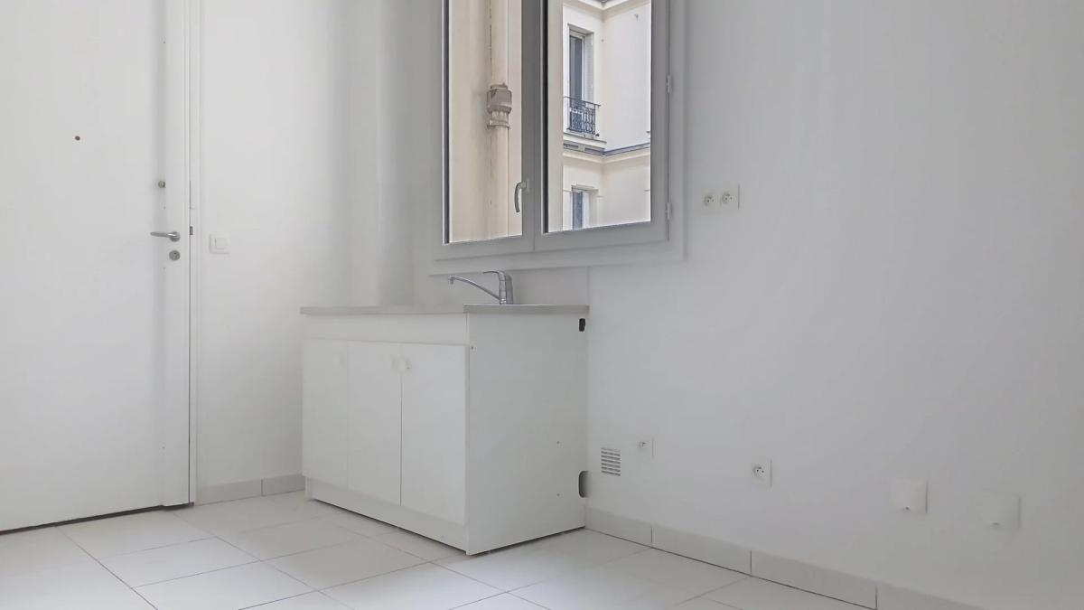Paris VIII - Bel appartement familial avec 3 chambres - rue Clém