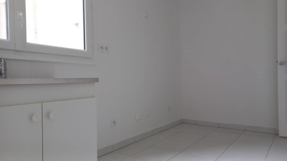 Paris VIII - Bel appartement familial avec 3 chambres - rue Clém