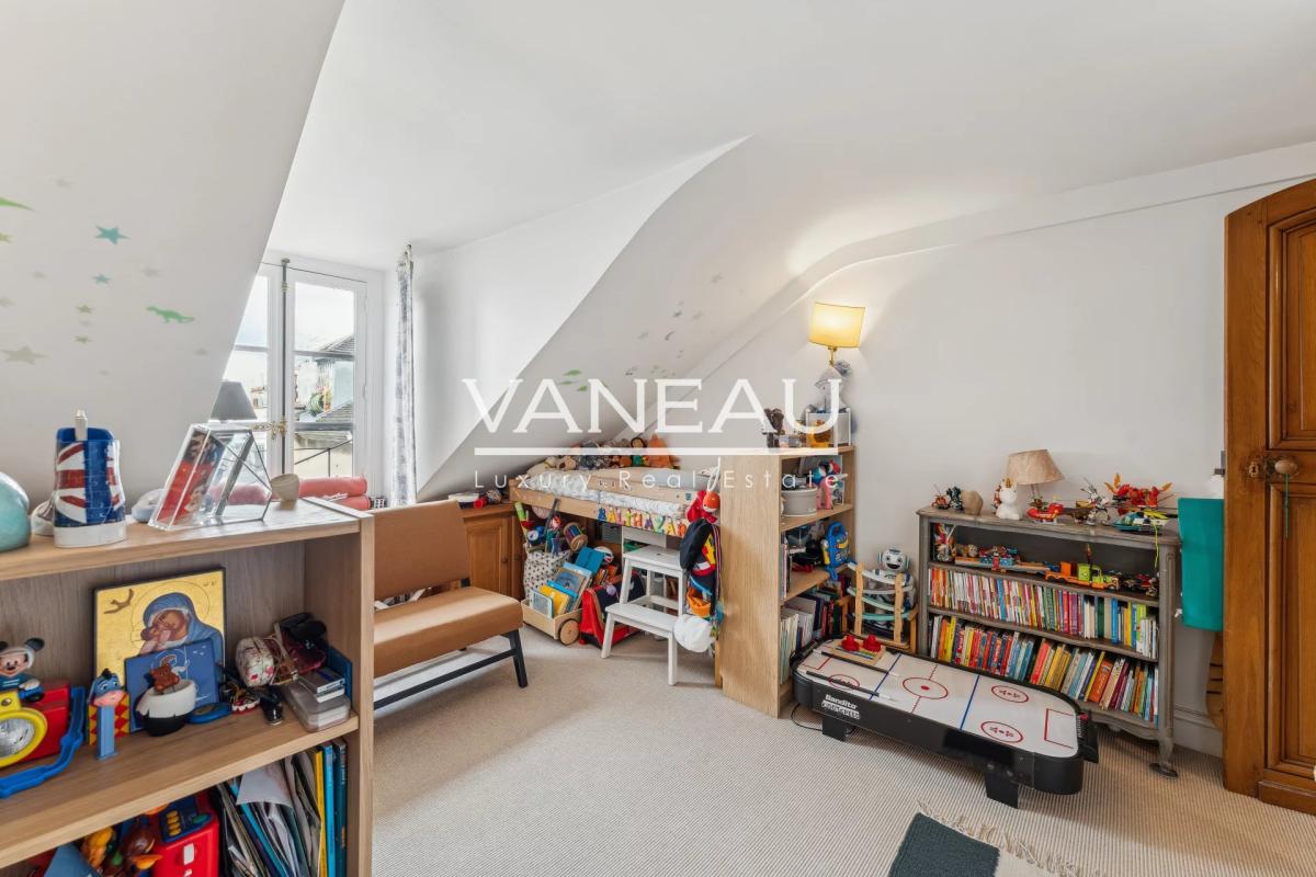 Paris IV- Ile Saint-Louis- Charmant appartement de 64m² avec vue