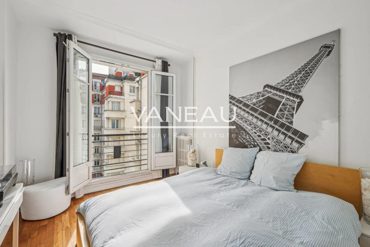 Boulogne-Billancourt -  deux pièces en excellent état