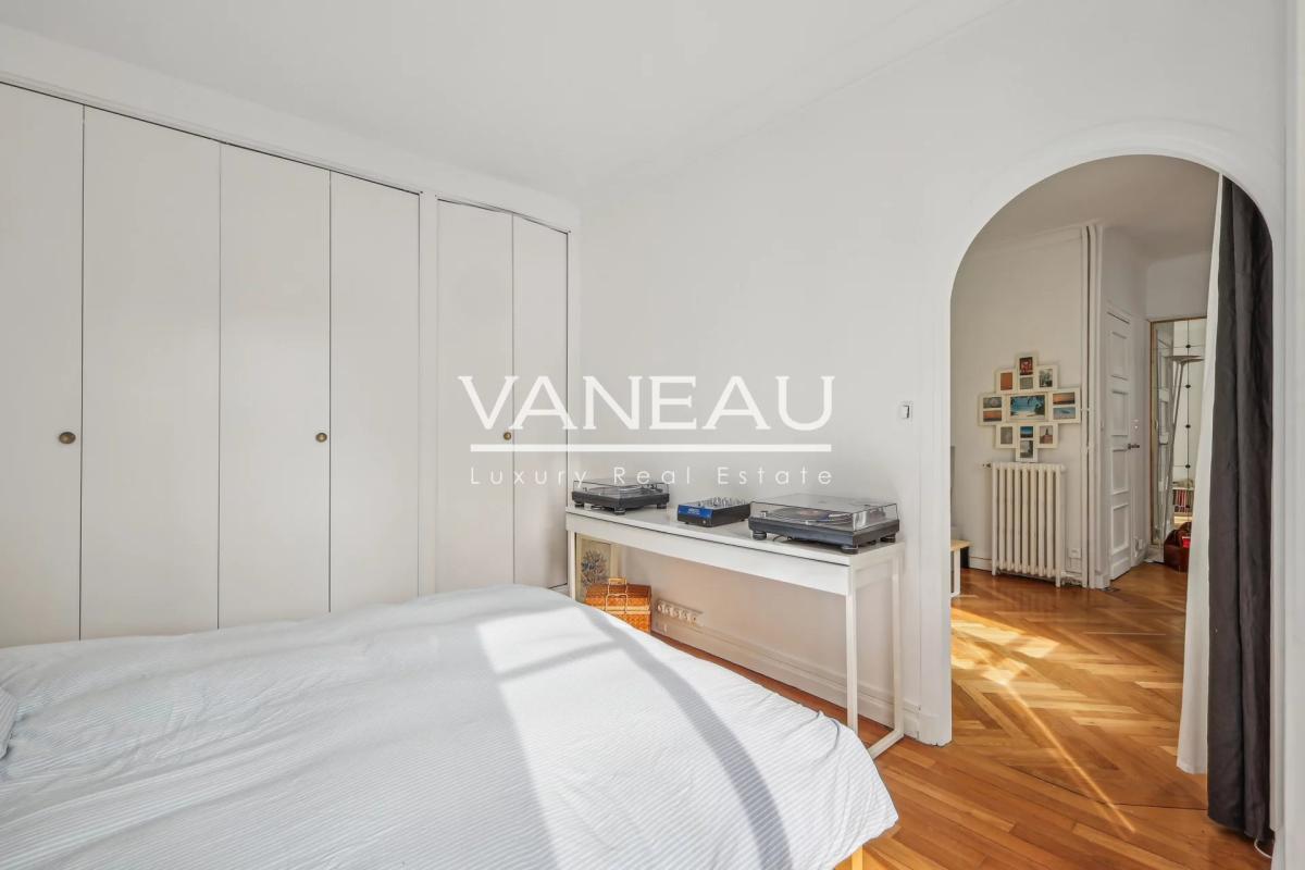 Boulogne-Billancourt -  deux pièces en excellent état