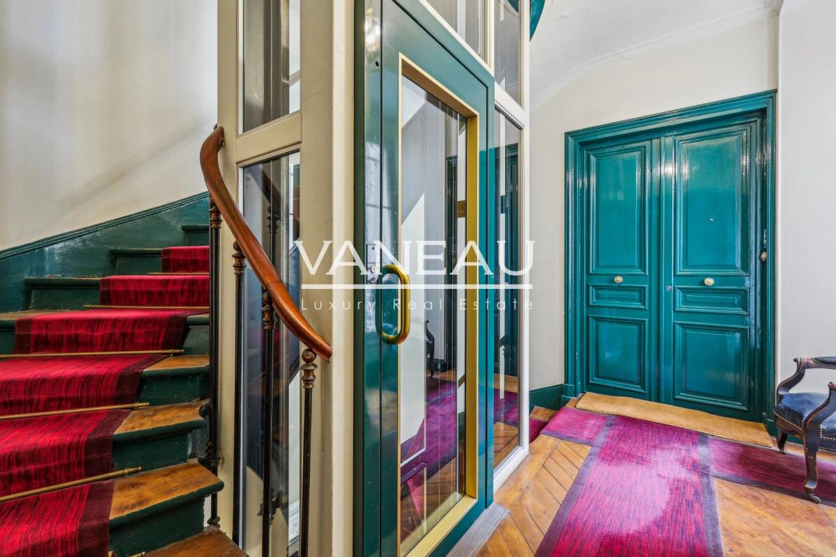 Paris VIe - Cherche Midi - Appartement 2/3 pièces, beaux volumes