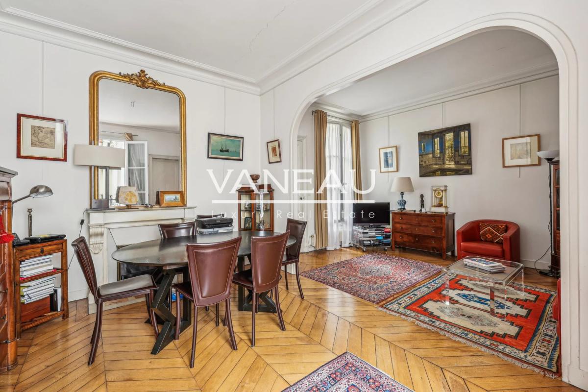 Paris VIe - Cherche Midi - Appartement 2/3 pièces, beaux volumes