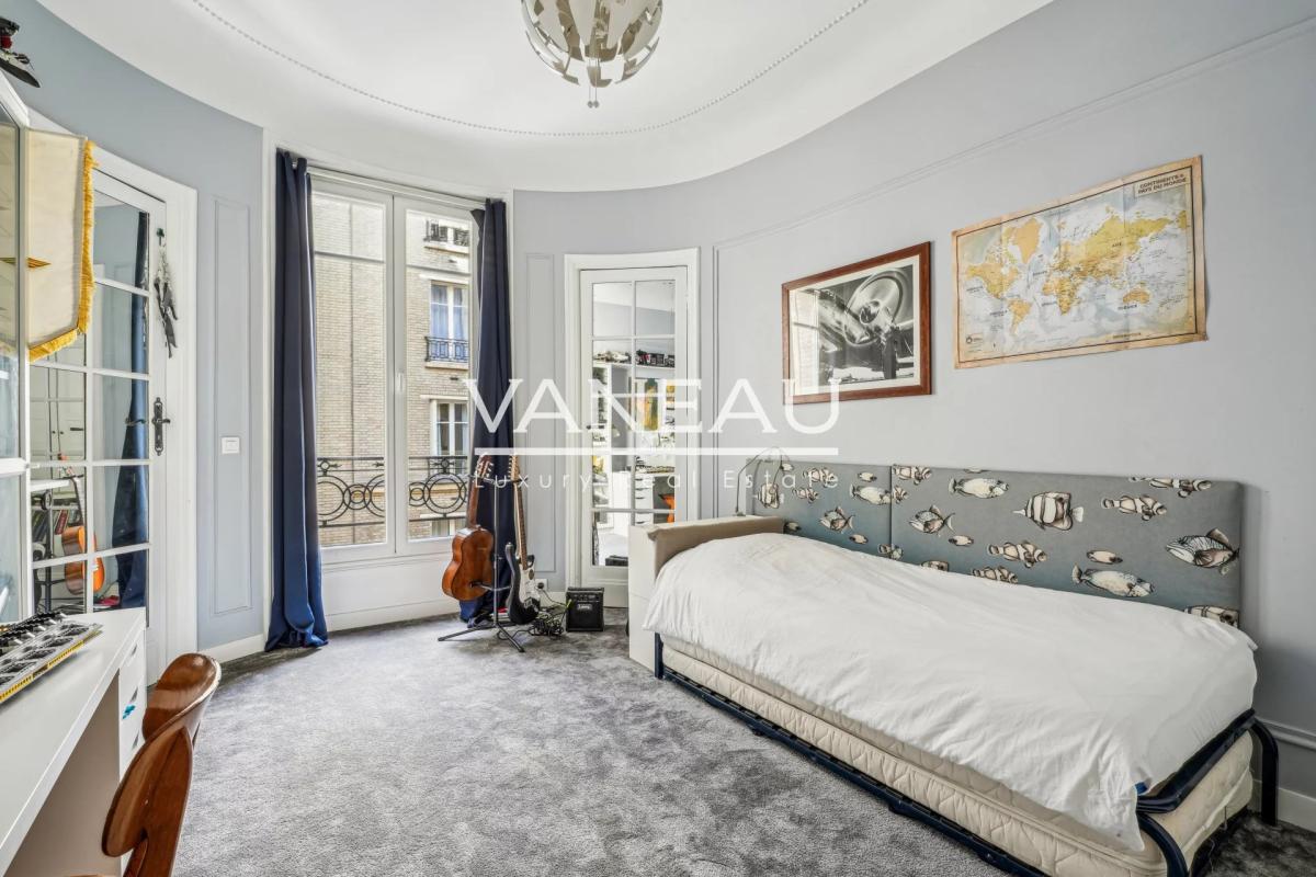 Exclusivité - Paris XVIe - Parc de Passy - Appartement familial 