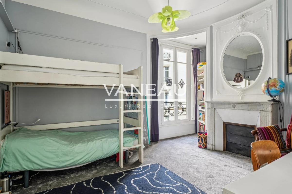 Exclusivité - Paris XVIe - Parc de Passy - Appartement familial 
