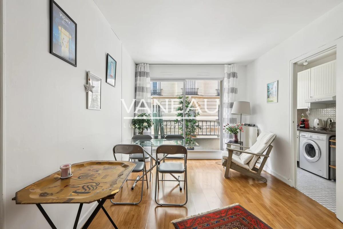 Paris XVe – Cambronne - Agréable appartement deux pièces