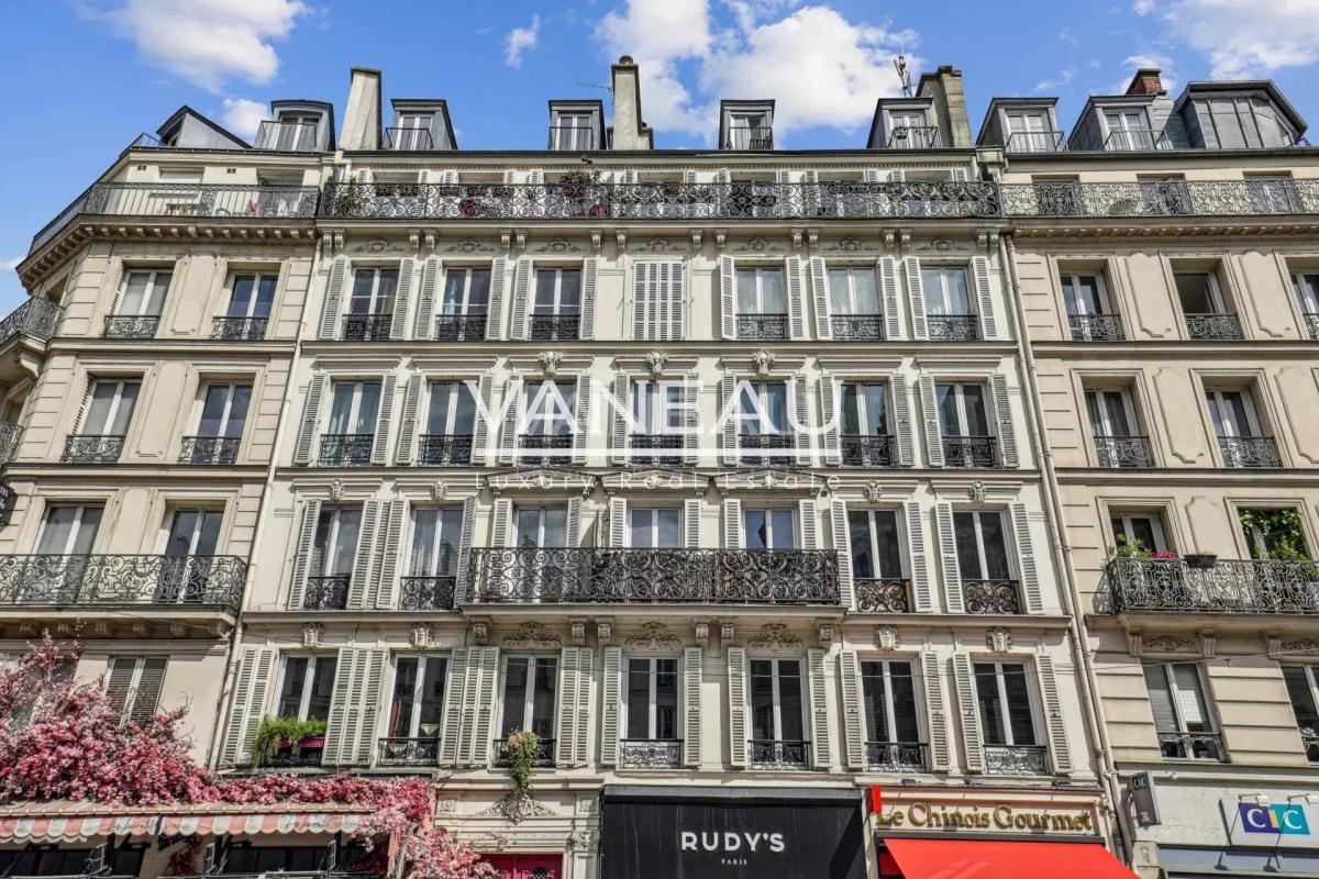 Paris IVème - SAINT-PAUL - Balcon - Vue dégagée lumière et poten