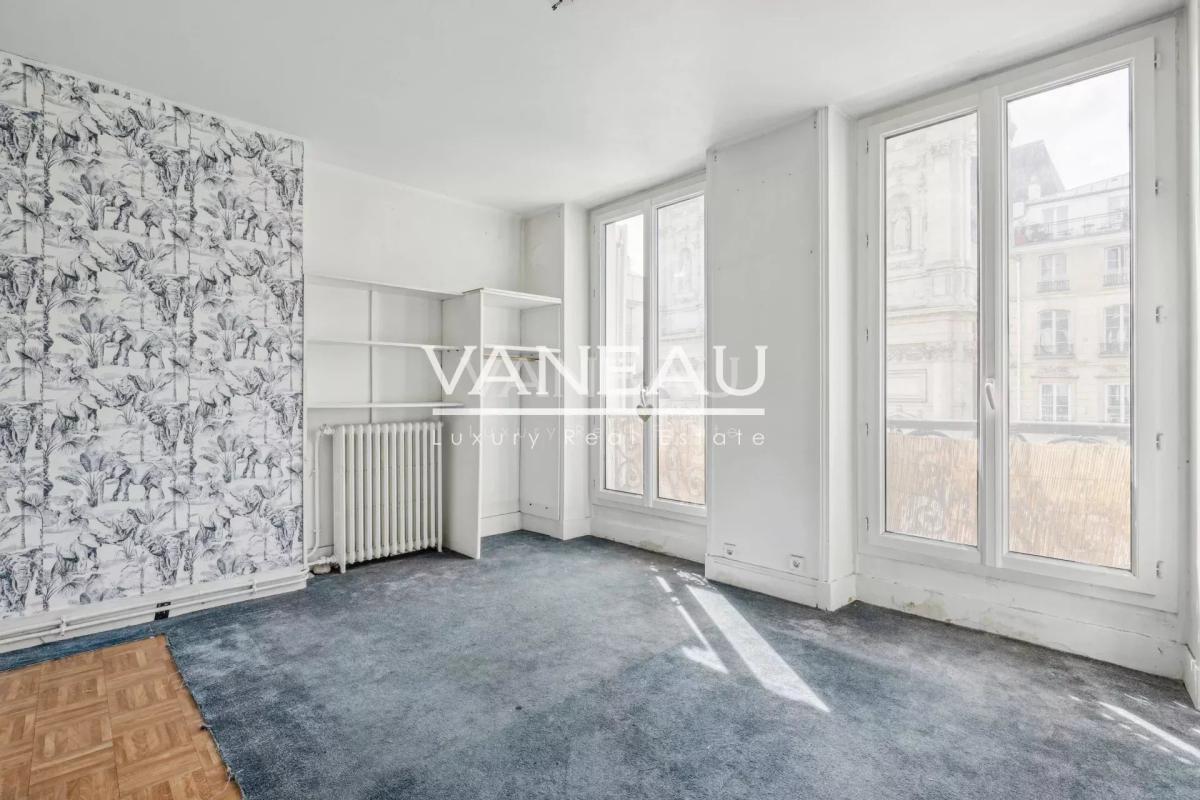 Paris IVème - SAINT-PAUL - Balcon - Vue dégagée lumière et poten