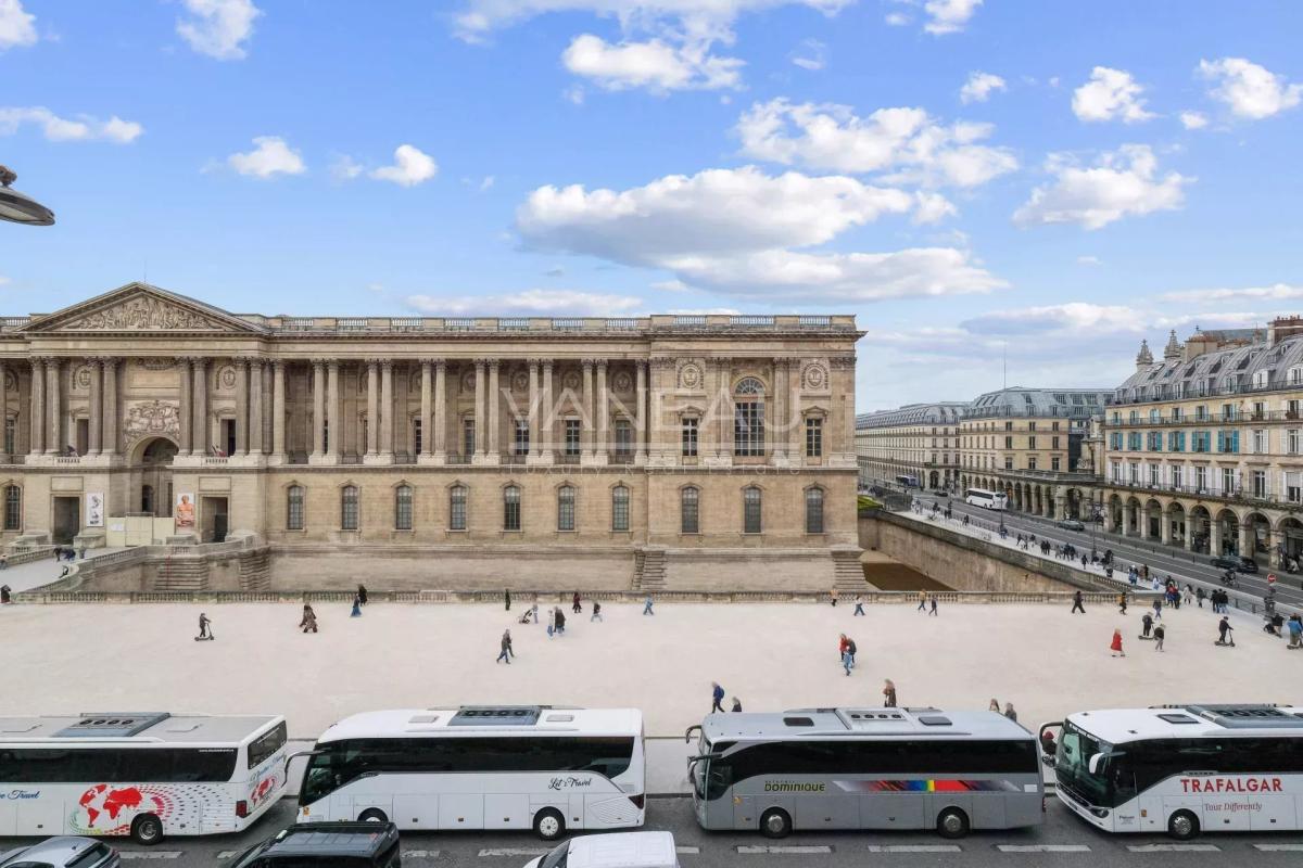 PARIS 1er LOUVRE 7 pièces