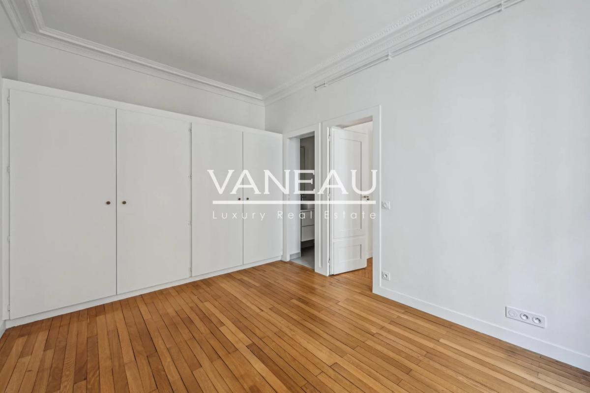 Neuilly - Les Sablons - rue d'Orléans