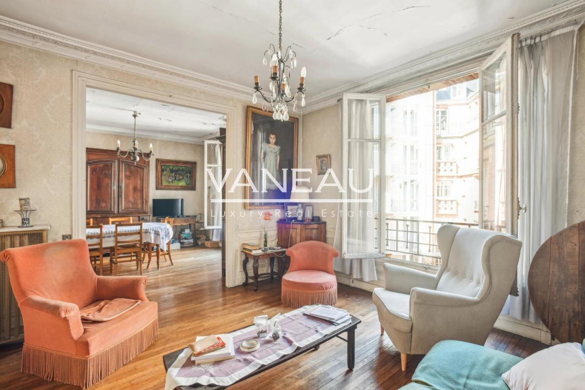 Paris VIIe - Superbe appartement familial proche du Bon Marché