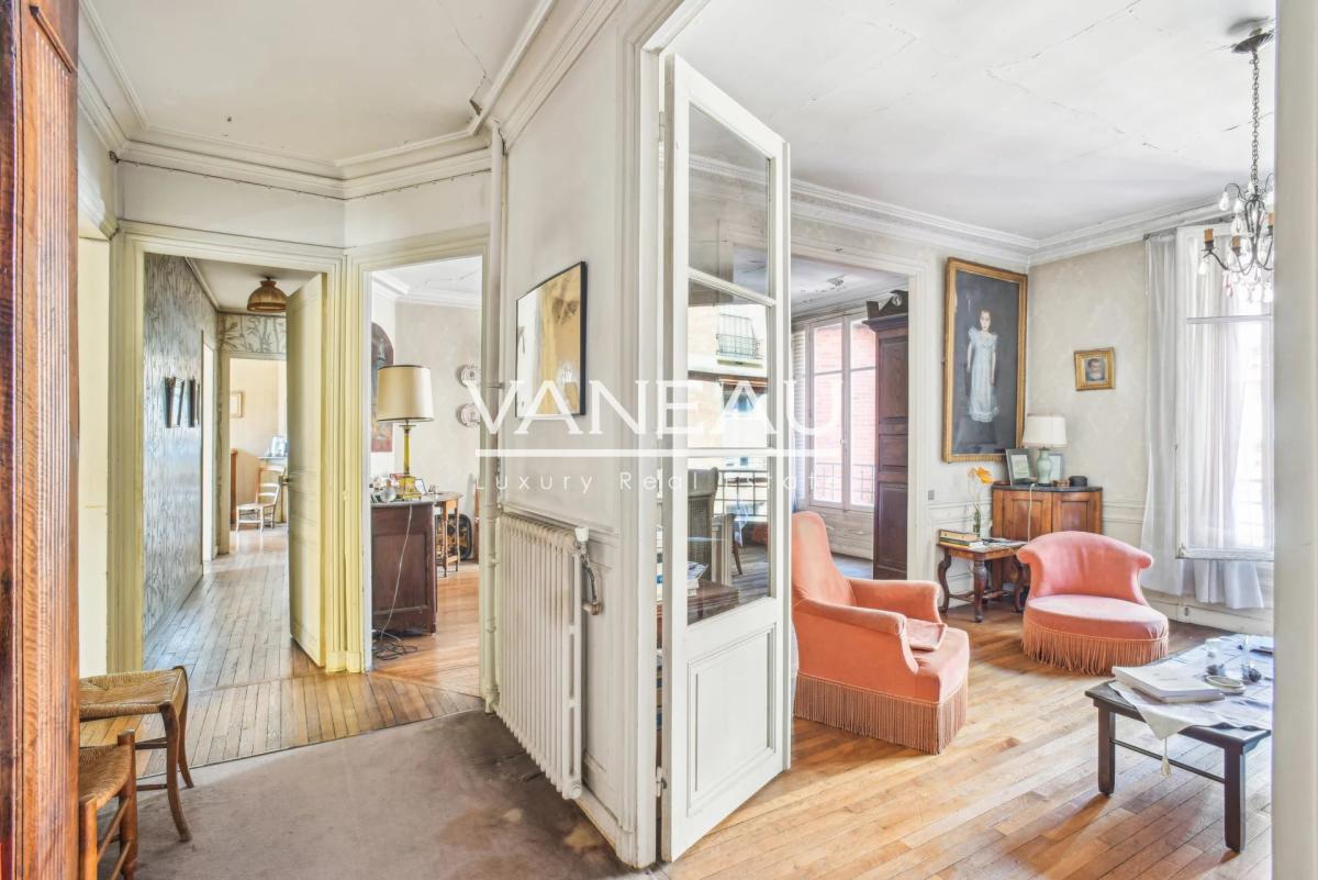Paris VIIe - Superbe appartement familial proche du Bon Marché