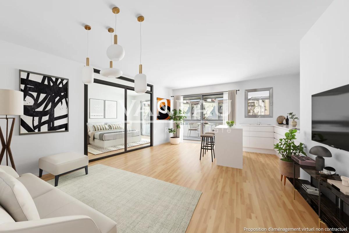 EXCLUSIVITE - DEUX PIECES AVEC BALCON - PROCHE DES PASSAGES