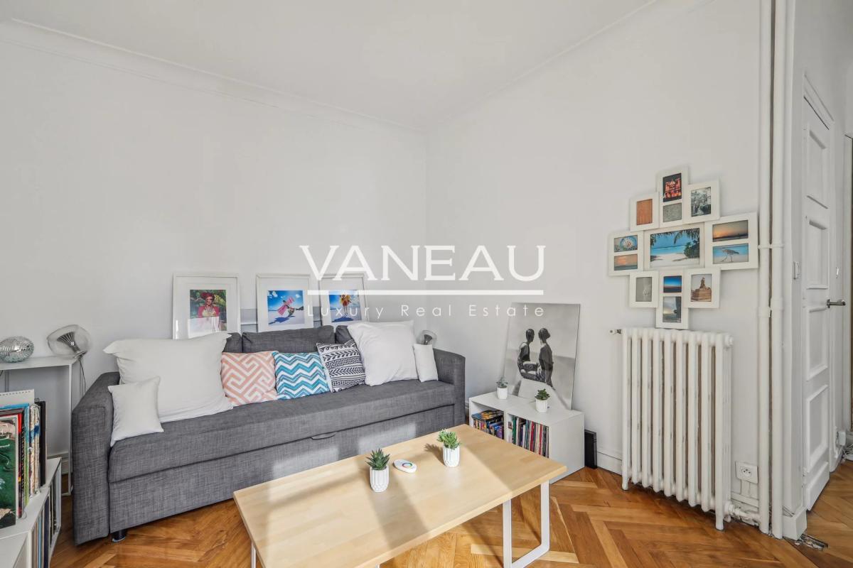 Boulogne-Billancourt -  deux pièces en excellent état