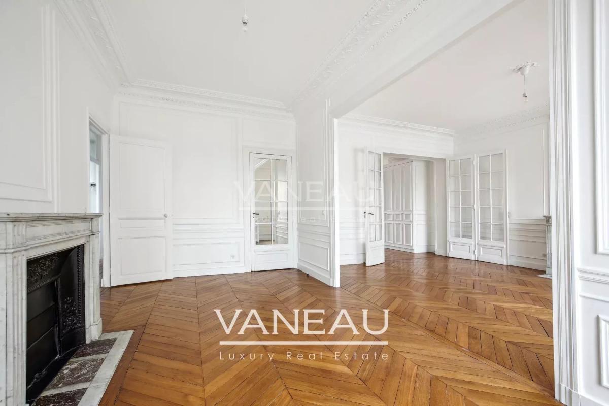 Élégant appartement de 200 m² à Paris 14ème