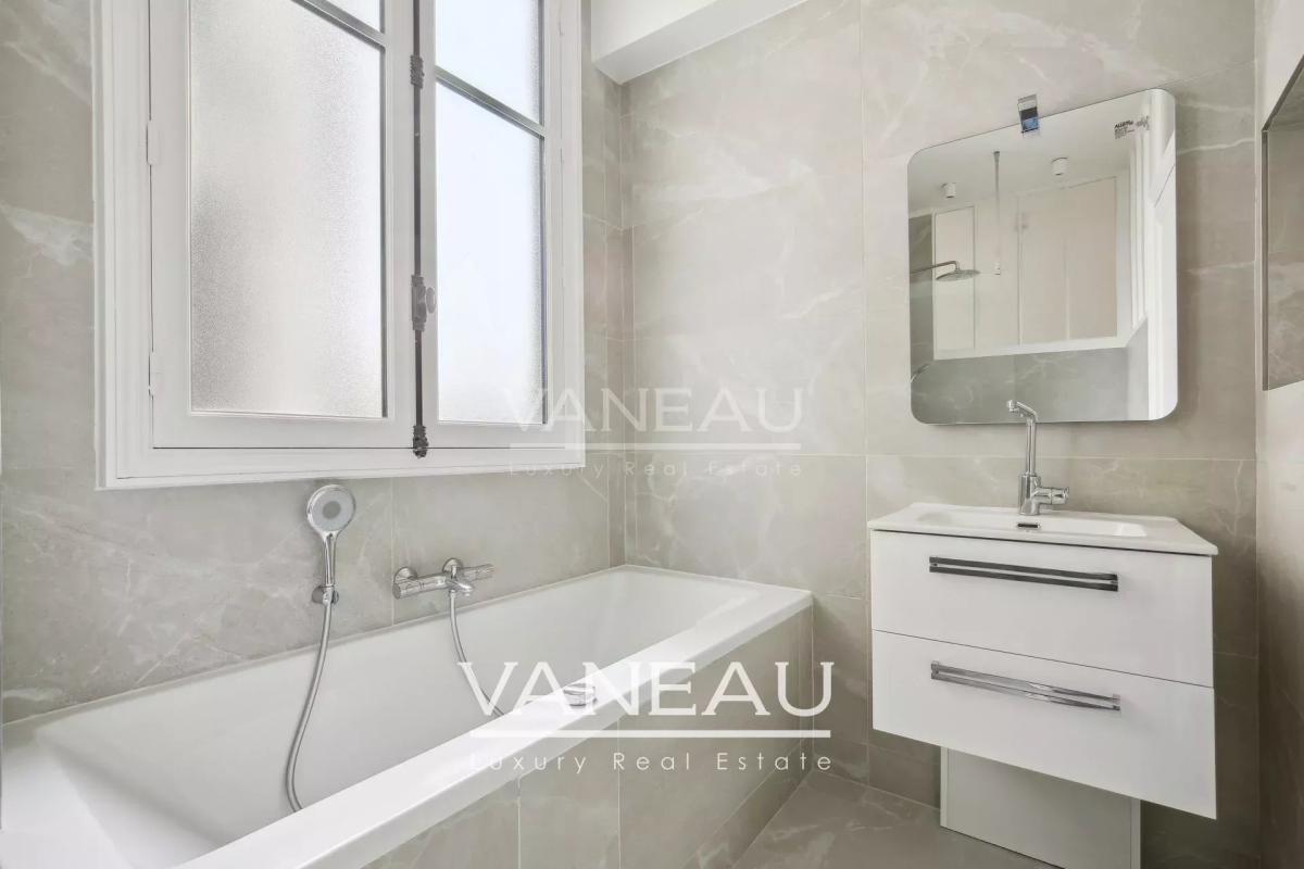 Élégant appartement de 200 m² à Paris 14ème