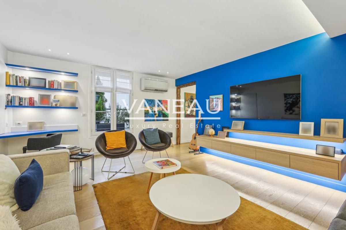 Paris VIe – Appartement quatre pièces entièrement rénové