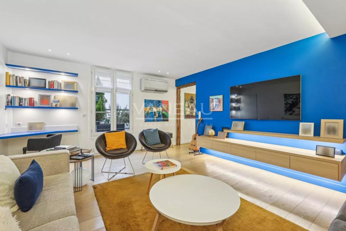 Paris VIe – Appartement quatre pièces entièrement rénové