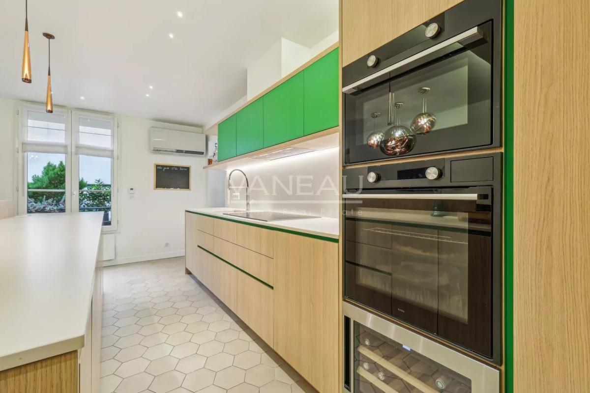 Paris VIe – Appartement quatre pièces entièrement rénové