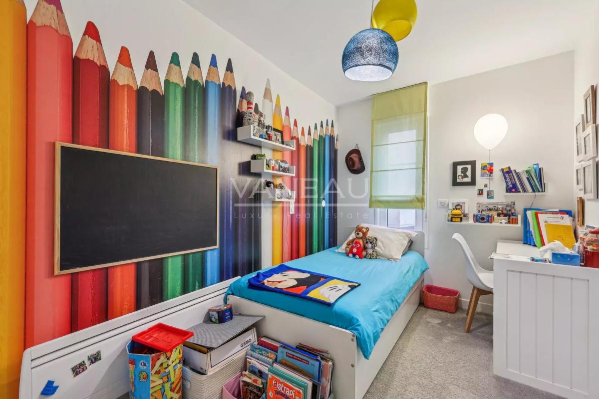 Paris VIe – Appartement quatre pièces entièrement rénové